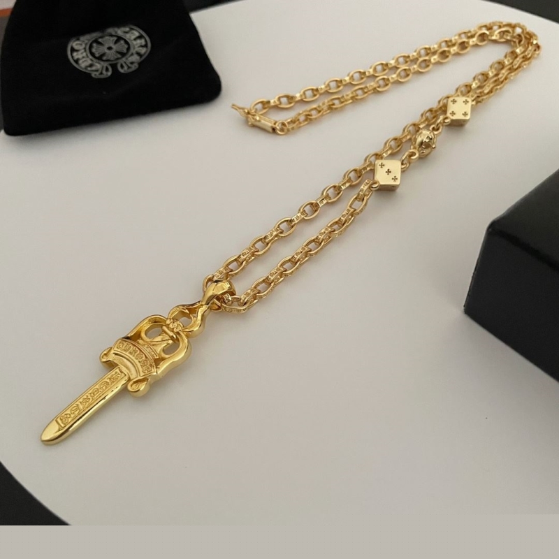 Ch**me He**ts necklaces
